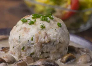 Albóndigas con champiñones a la crema