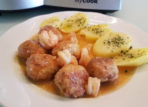 Albóndigas de merluza y calabacín