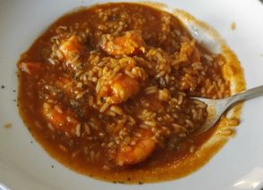 Arroz con langostinos caldoso