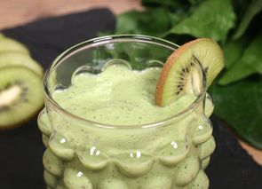 Batido de kiwi y espinacas