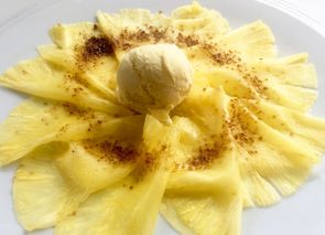 Carpaccio de piña