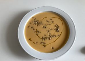Crema de alubias con calabaza y zanahoria