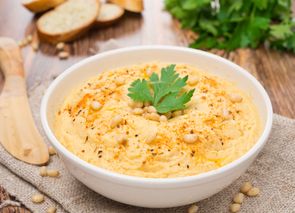 Crema de garbanzos con toque de canela