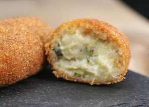 Croquetas de calabacín y parmesano
