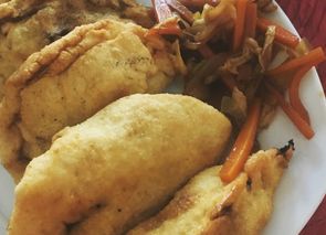 Empanadillas de arroz rellenas de verdura