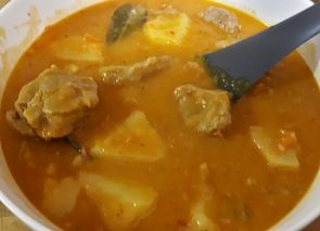 Estofado solomillo de cerdo con patatas