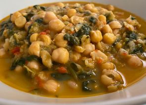 Garbanzos de bote con espinacas