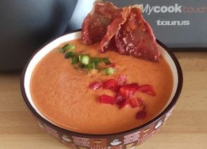 Gazpacho con crujiente de jamón