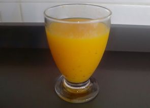 Granizado de naranja y mango con toque de cardamomo
