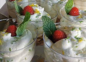 Mousse de limón y toque de lima