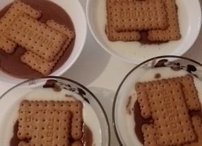 Natillas de maicena de vainilla y chocolate