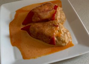 Pimientos rellenos de langostinos