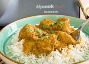 Pollo al curry y arroz