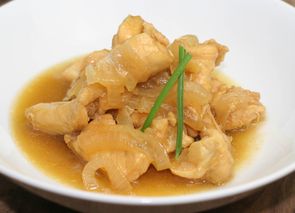 Pollo en salsa de albaricoque