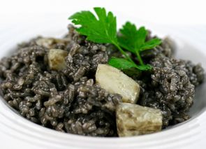 Risotto negro con sepia