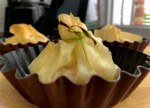 Saquitos de puerros y langostinos