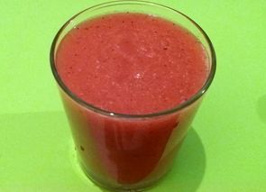 Smoothie de sandía y kiwi