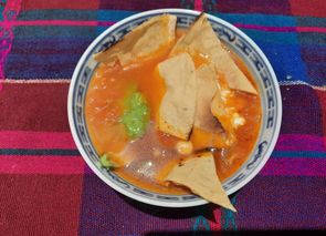 Sopa azteca