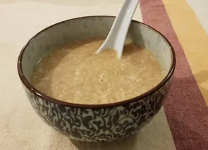 Sopa de pan y cebolla