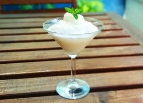 Sorbete de limón cremoso