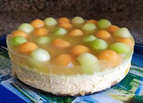 Tarta de mousse de melón