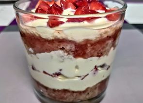 Tiramisú de fresas