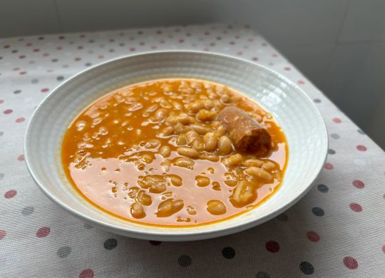 Alubias blancas con chorizo