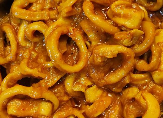 Anillas de calamar en salsa
