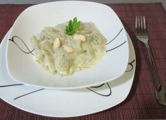 Cardo con almendras
