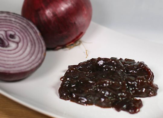Cebolla morada caramelizada al moscatel