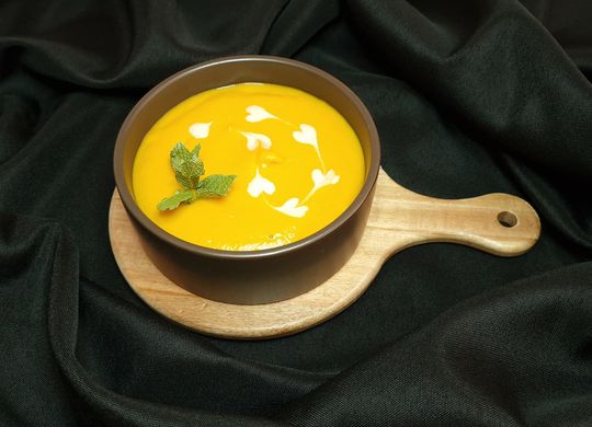 Crema de boniato y calabaza con toque de curry