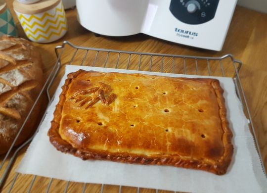 Empanada de pulpo y atún