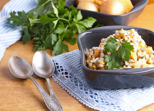 Ensalada de cebada con verduras