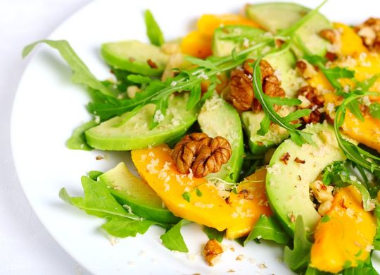 Ensalada de mango y aguacate