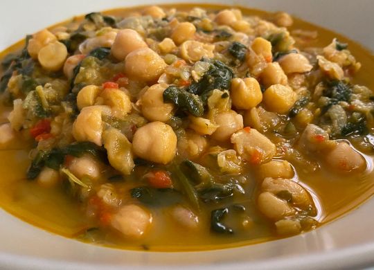 Garbanzos de bote con espinacas