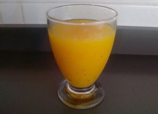 Granizado de naranja y mango con toque de cardamomo
