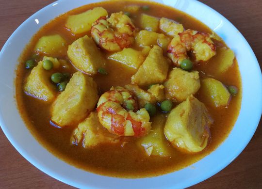 Guiso de patatas con pescado