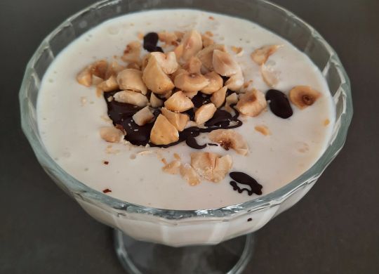 Helado de plátano saludable (sin azúcar ni edulcorantes)