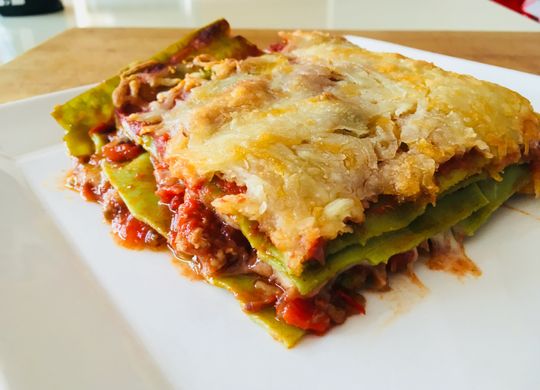 Lasaña de champiñones y butifarra