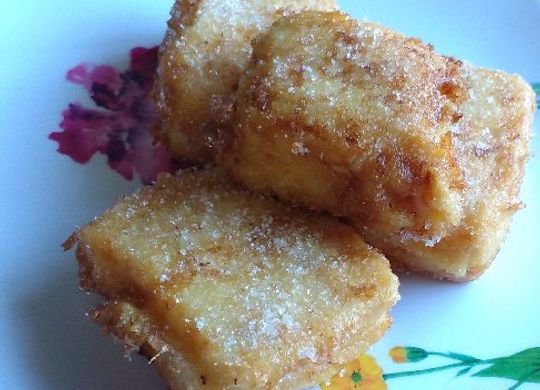 Leche frita con turrón