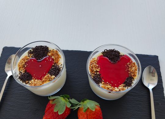 Mousse de leche condensada para San Valentín