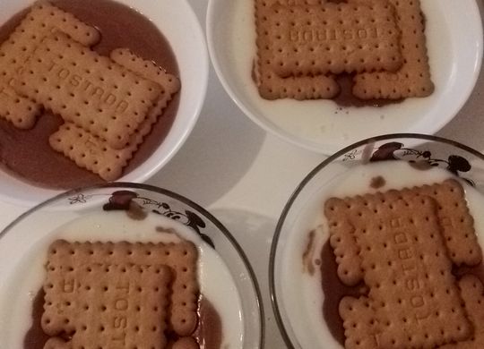 Natillas de maicena de vainilla y chocolate