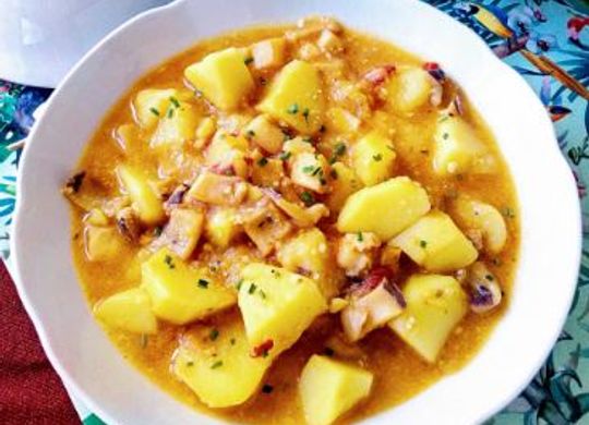 Patatas con sepia, madirre