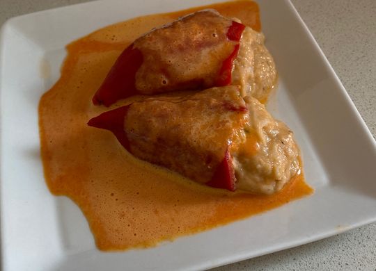 Pimientos rellenos de langostinos