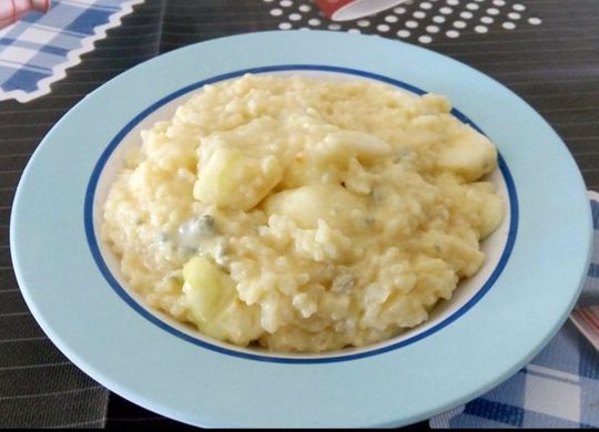 Risotto con pera y gorgonzola