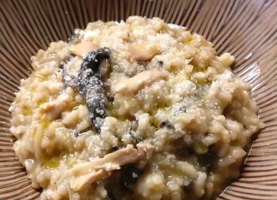 Risotto de trompetas de la muerte