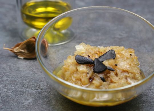 Sofrito de cebolla y ajo negro