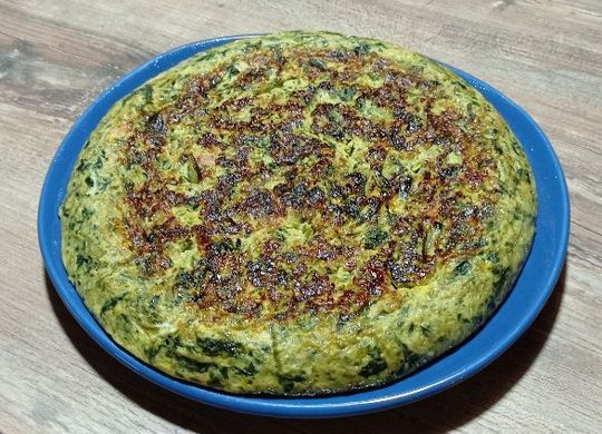Tortilla de acelgas con atún