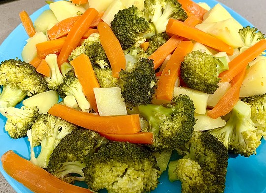 Brócoli, zanahoria y patata al vapor | Robot de cocina Mycook