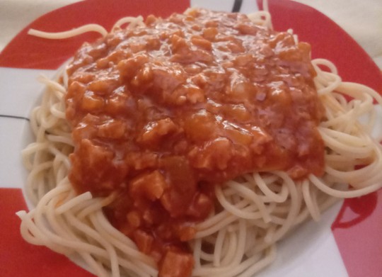 Espaguetis con salchichas frankfurt | Robot de cocina Mycook